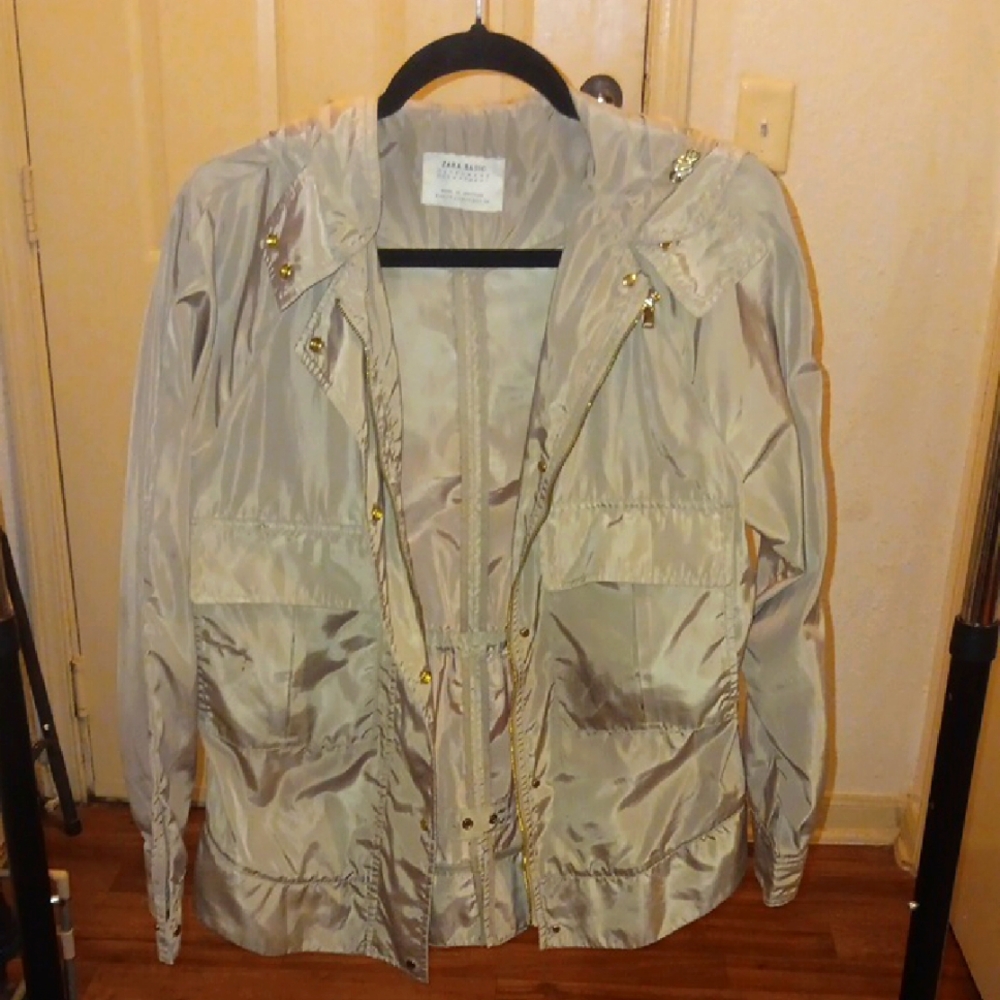 ZARA Jones New York Women's Beige Rain Jacket